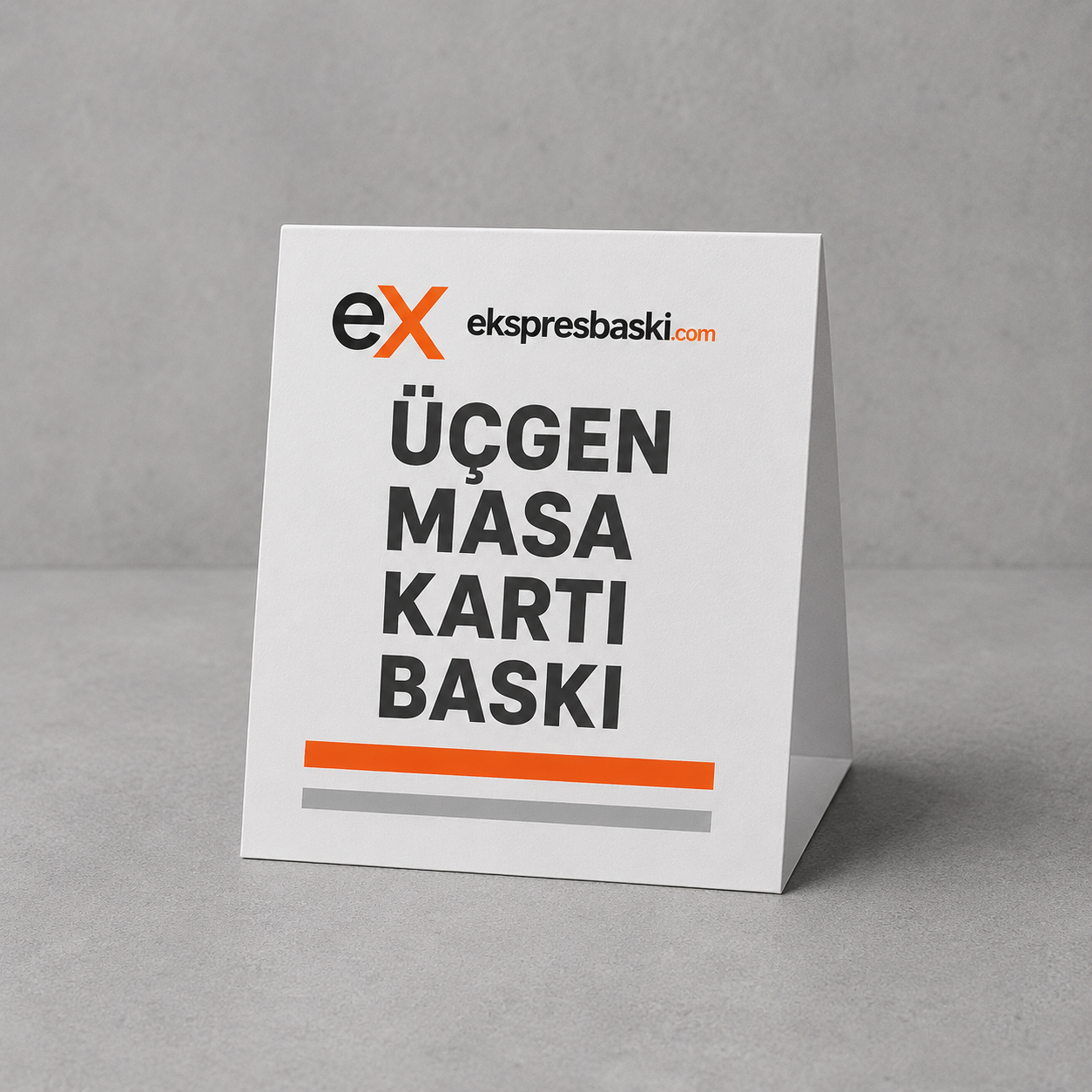 Üçgen Masa Kartı