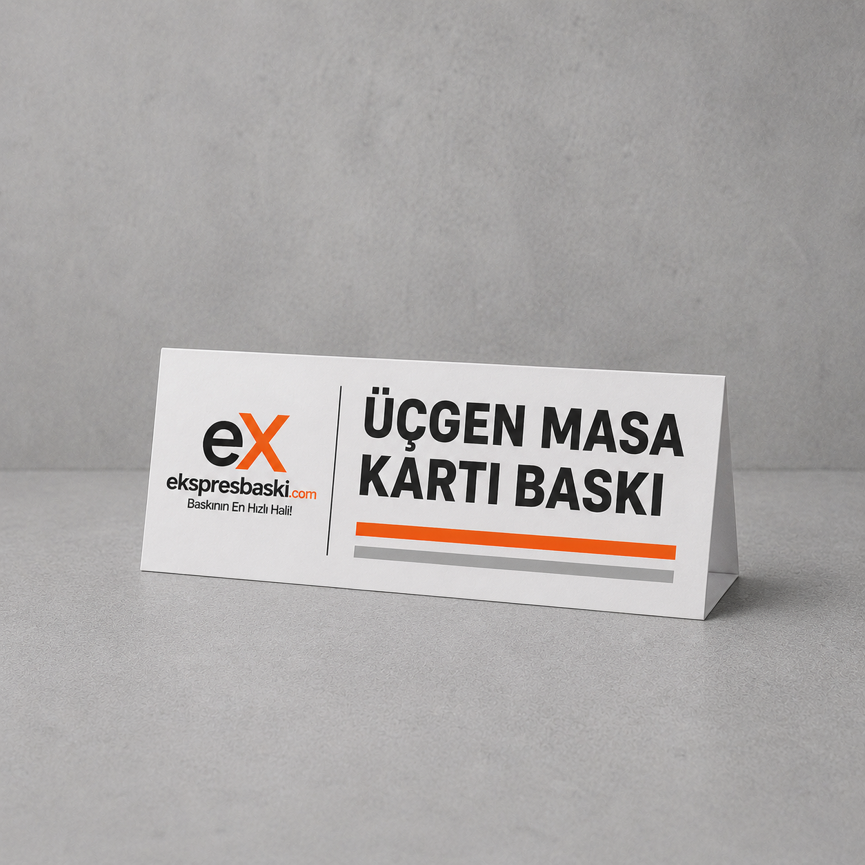 Üçgen Masa Kartı